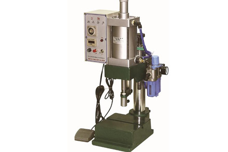 氣動(dòng)鉚釘機(jī)零件的防潮措施，廠家科普！