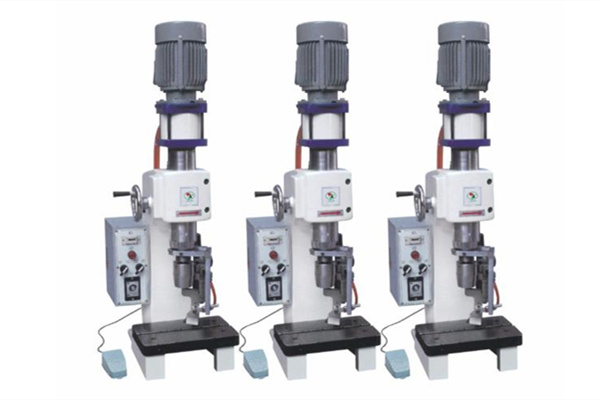 油壓鉚釘機(jī)鉚接速度緩慢是怎么回事？